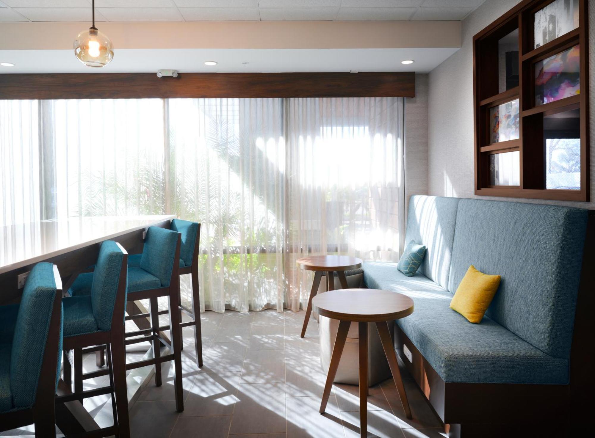 Hampton Inn Pinellas Park St Petersburg, Fl Bagian luar foto