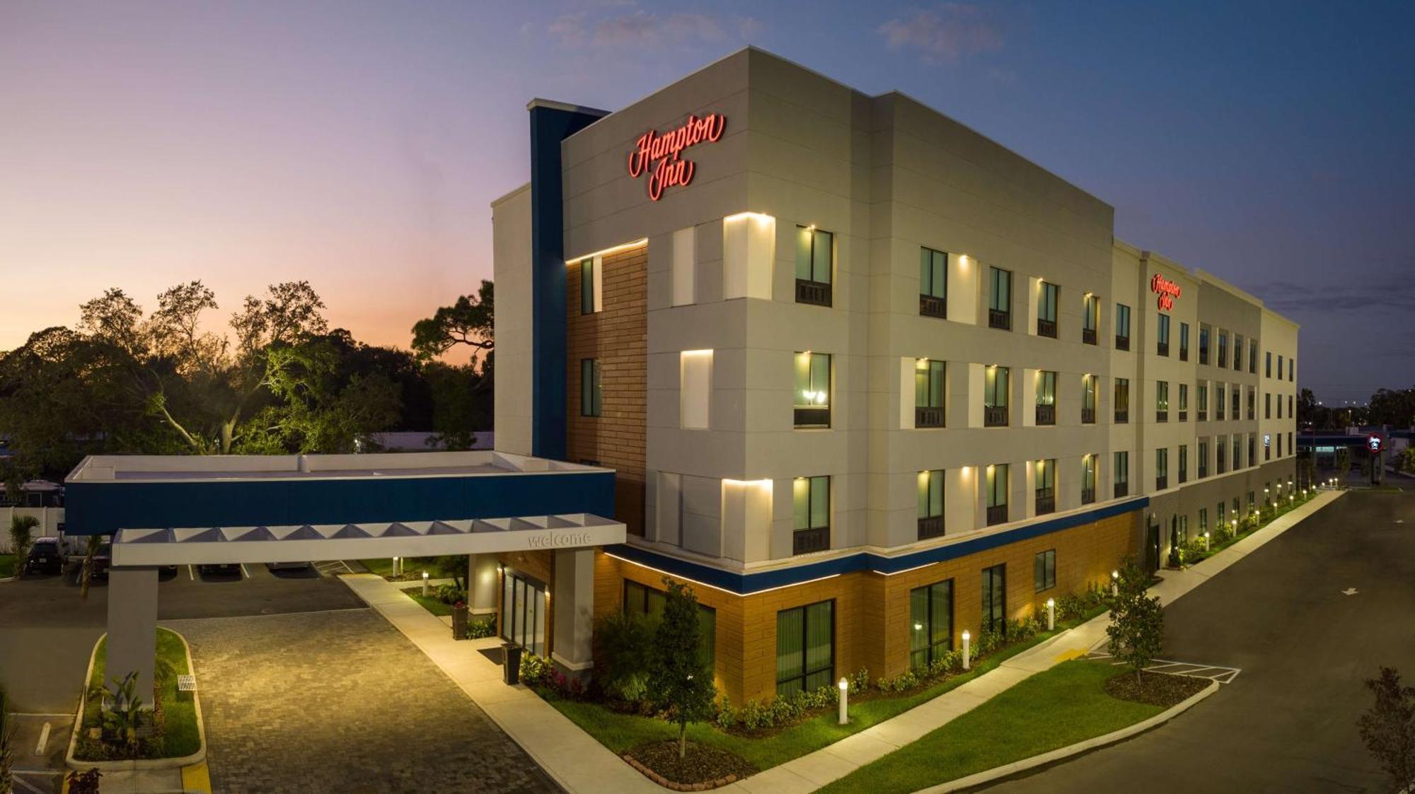 Hampton Inn Pinellas Park St Petersburg, Fl Bagian luar foto